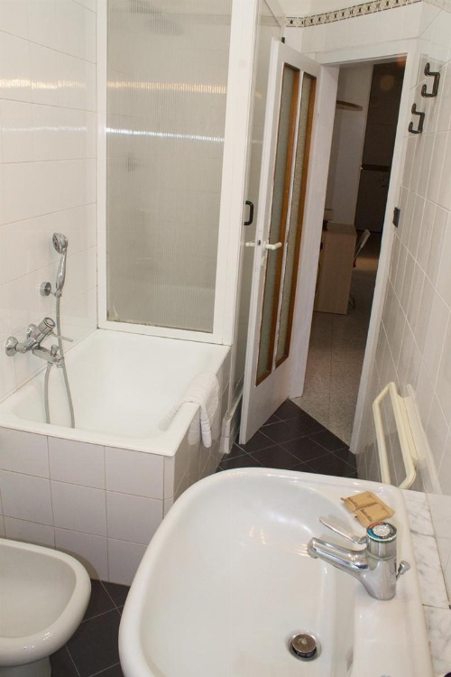 GetTheKey Vicolo Bianco Apartment image 16